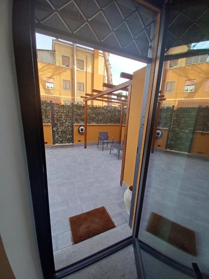 Appia Suite Apartament - Loft Con Giardino Rome Bagian luar foto