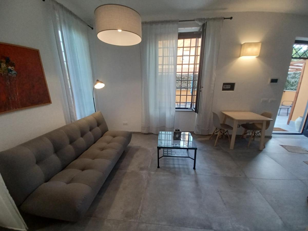 Appia Suite Apartament - Loft Con Giardino Rome Bagian luar foto